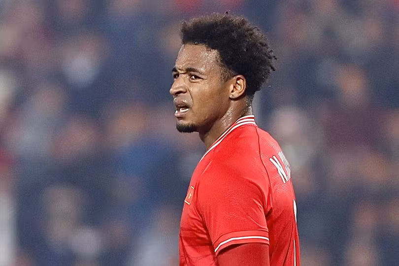 Xuân Son và tuyển Việt Nam cần học cách tạo dựng ưu thế ngay từ hiệp một. Ảnh: Bảo Ngọc.