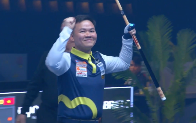 Khoảnh khắc Bao Phương Vinh mừng chiến thắng và lập kỷ lục AVG ở World Cup Antwerp tối 9/10. Ảnh chụp màn hình Khoảnh khắc Bao Phương Vinh mừng chiến thắng và lập kỷ lục AVG ở World Cup Antwerp tối 9/10. Ảnh chụp màn hình