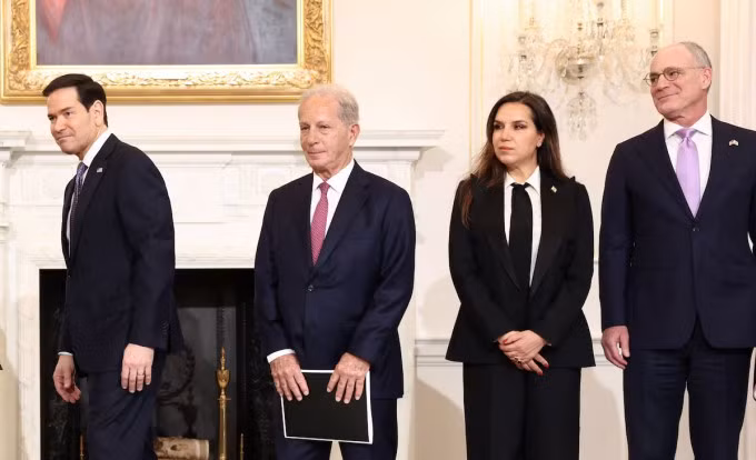 Ngoại trưởng Mỹ Marco Rubio, đại sứ Mỹ tại Lebanon Michel Issa, đại sứ Lebanon tại Mỹ Moawad, đại sứ Israel tại Mỹ Leiter (lần lượt từ trái sang phải). Ảnh: Reuters