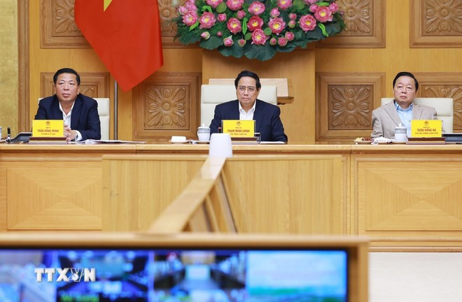 Thủ tướng Phạm Minh Chính chủ trì phiên họp thứ 22 của Ban Chỉ đạo Nhà nước các công trình, dự án quan trọng quốc gia, trọng điểm ngành Giao thông Vận tải. (Ảnh: Dương Giang/TTXVN)