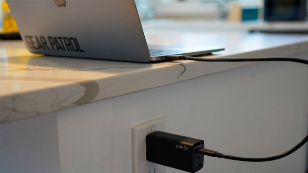 Nên cắm sạc bất kỳ lúc nào có thể