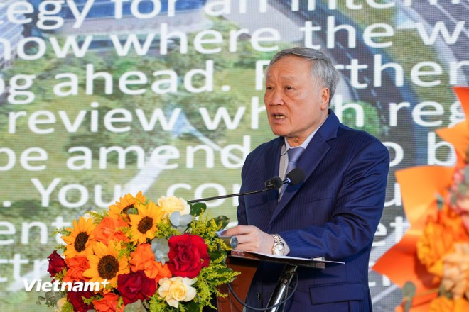 Phó Thủ tướng Thường trực Chính phủ Nguyễn Hòa Bình phát biểu chỉ đạo tại buổi khai trương Trung tâm tài chính quốc tế tại Đà Nẵng. (Ảnh: Thanh Phong/Vietnam+)