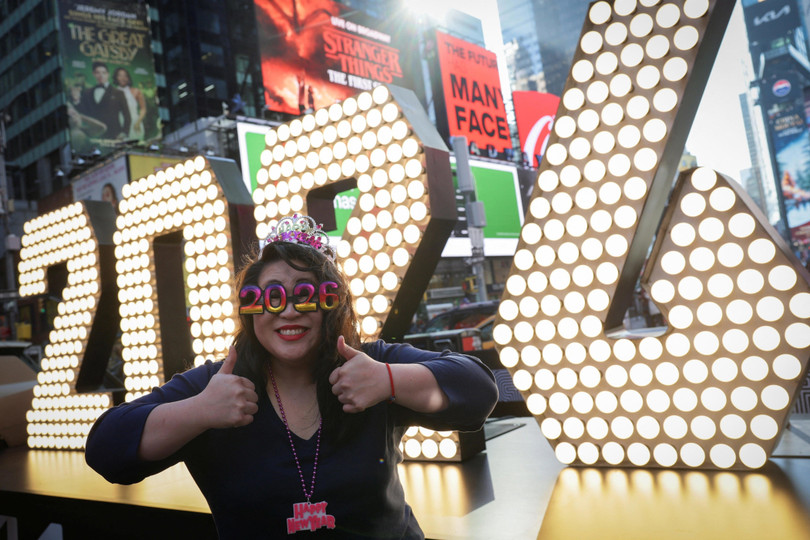 Trong khi Kiribati đã chính thức bước sang năm 2026, nhiều quốc đảo khác ở Thái Bình Dương đang háo hức chuẩn bị cho thời khắc giao thừa, hòa mình vào không khí lễ hội sôi động và gửi gắm những kỳ vọng mới cho năm sắp tới.