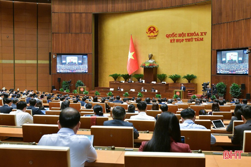 Toàn cảnh phiên họp. bqbht_br_241126xv8thaoluanctactuphap.jpg