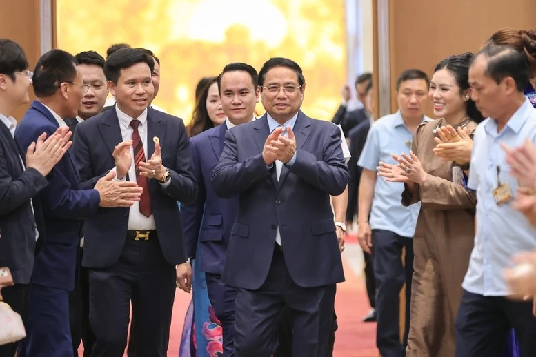 Thủ tướng Phạm Minh Chính dự Hội nghị "Doanh nghiệp góp phần vào tăng trưởng hai con số và Thủ tướng phủ tri ân doanh nghiệp" - Ảnh VGP/Nhật Bắc