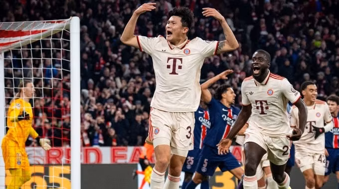 Trung vệ Kim Min-jae mừng bàn duy nhất giúp Bayern hạ PSG 1-0 ở lượt năm Champions League ngày 26/11. Ảnh: Bayern FC