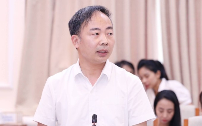Professor Nguyen Ngoc Ha, Head of the 2025 High School Graduation Exam Committee, at the Press Conference on the afternoon of June 27. Photo: MOET GS Nguyễn Ngọc Hà, Trưởng ban đề thi tốt nghiệp THPT 2025, tại Họp báo chiều 27/6. Ảnh: MOET