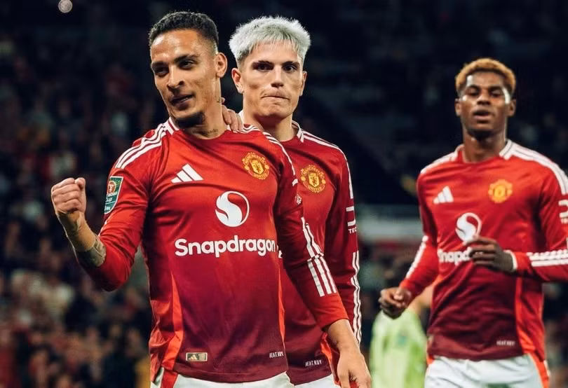 Antony có bàn thắng đầu tiên ở mùa 2024/25.