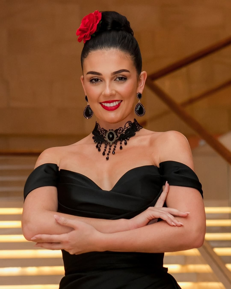 Hoa hậu xứ Wales - Millie-Mae Adams - giành tấm vé vào top 40 Miss World lần thứ 72 nhờ chiến thắng vòng thi Head to Head Challenge khu vực châu Âu. Người đẹp 22 tuổi, có chiều cao 1,62m. Cô hiện là sinh viên ngành Y tại Đại học Exeter. Ảnh: @milliemae_adams.