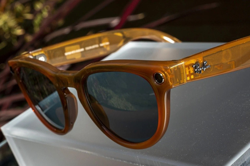 Kính thông minh của Apple sẽ cạnh tranh với kính Ray-Ban phổ biến. Ảnh: Bloomberg. Kính thông minh của Apple sẽ cạnh tranh với kính Ray-Ban phổ biến. Ảnh: Bloomberg.