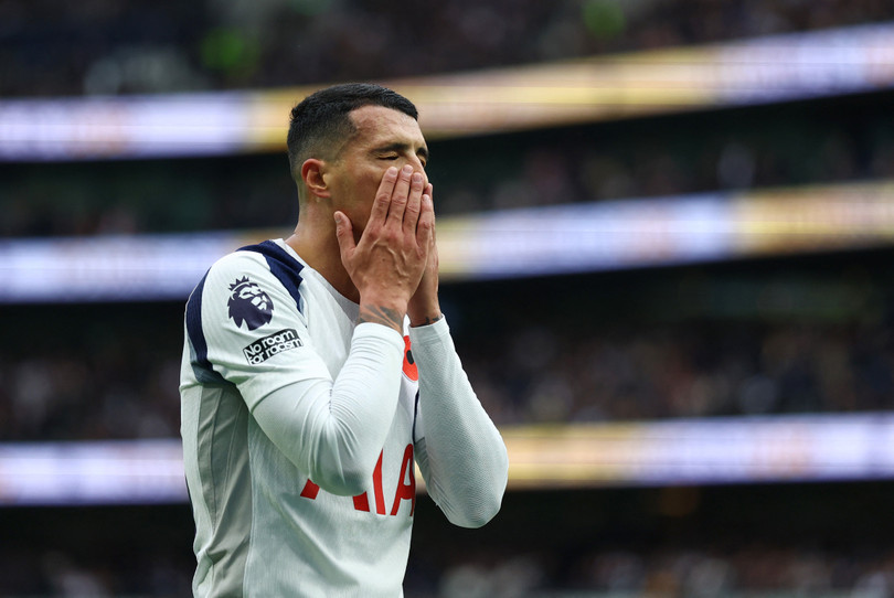 Bruno Fernandes có ngày thi đấu thiếu thuyết phục với nhiều pha chuyền hỏng.