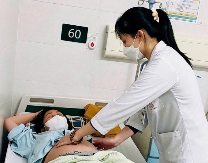 Hà trong một buổi học lâm sàng tại viện. Ảnh: Nhân vật cung cấp Hà trong một buổi học lâm sàng tại viện. Ảnh: Nhân vật cung cấp