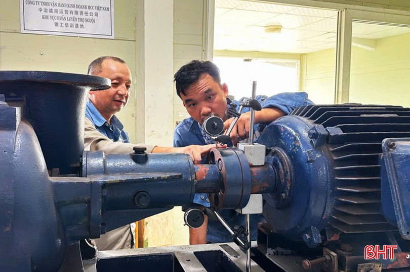 Công nhân Công ty MCC Việt Nam tập trung lao động sản xuất trong kỳ nghỉ lễ. 22.jpg