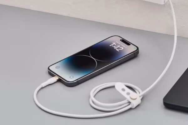 Lưu ý không sạc pin iPhone khi máy quá nóng