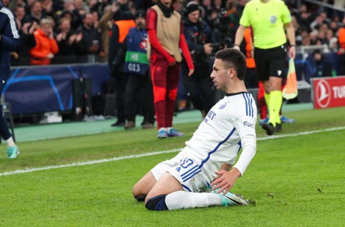 Bardghji mừng bàn trong trận FC Copenhagen 4-3 Man Utd ở Champions League tháng 11/2023. Ảnh: Uradna Bardghji mừng bàn trong trận FC Copenhagen 4-3 Man Utd ở Champions League tháng 11/2023. Ảnh: Uradna