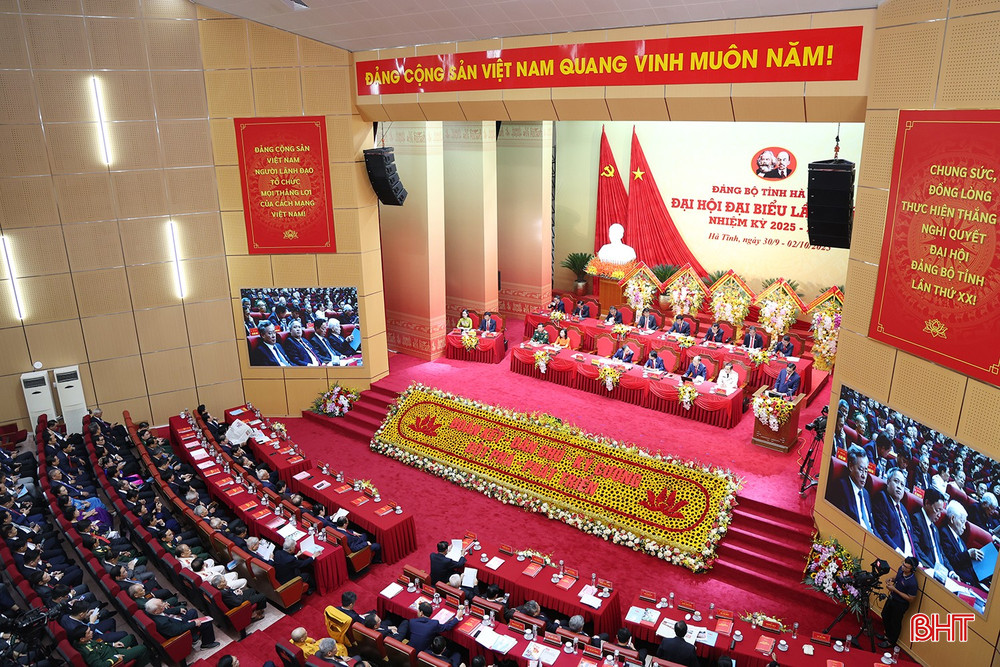 Toàn cảnh Đại hội. bqbht_br_toan-canh-nghieng.jpg
