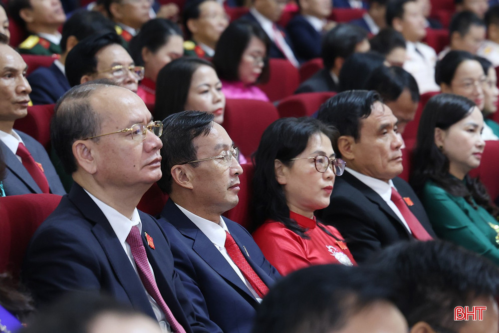 Đại biểu theo dõi Đại hội. bqbht_br_sep-dong.jpg