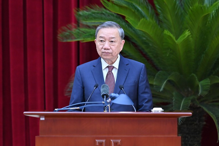 Tổng Bí thư Tô Lâm phát biểu bế mạc Hội nghị. (Ảnh ĐĂNG KHOA) Tổng Bí thư Tô Lâm phát biểu bế mạc Hội nghị. (Ảnh ĐĂNG KHOA)