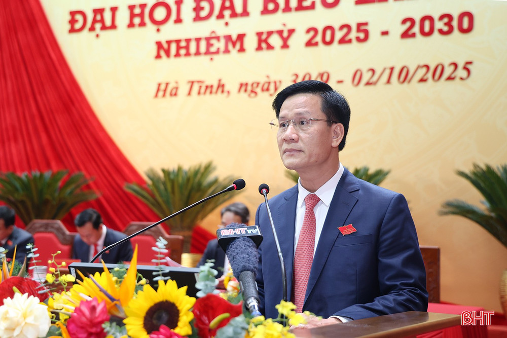 Đại biểu Trịnh Văn Ngọc trình bày tham luận. bqbht_br_trinh-van-ngoc.jpg