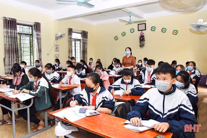 Huyện Kỳ Anh nỗ lực “gỡ khó” cho học sinh đang ở các vùng dịch