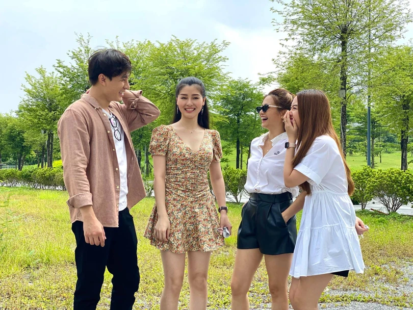 Hậu trường vui vẻ của phim “Ngày mai bình yên” trong ngày đóng máy