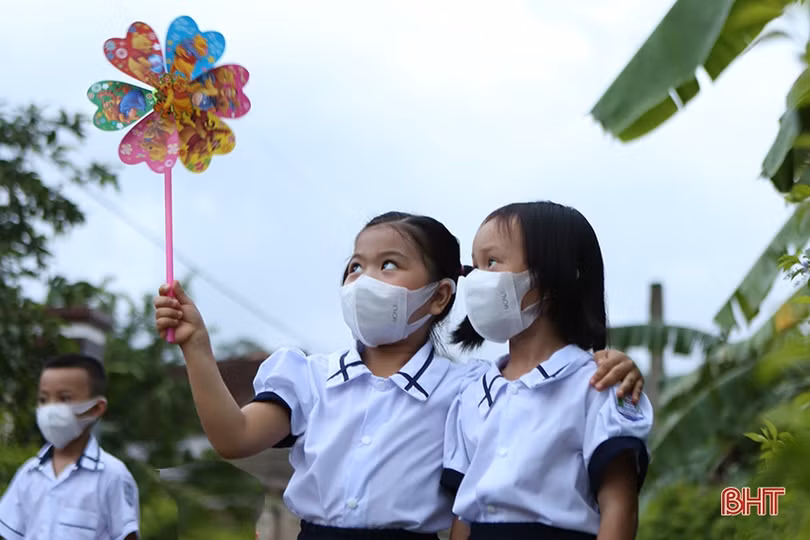 Trẻ em Hà Tĩnh đón tết Trung thu trong ấm áp yêu thương
