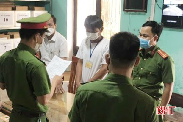 Đánh người do mâu thuẫn làm ăn, 2 đối tượng bị khởi tố