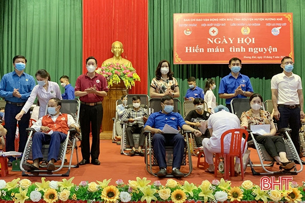 Thu về 202 đơn vị máu từ ngày hội hiến máu tình nguyện ở Hương Khê