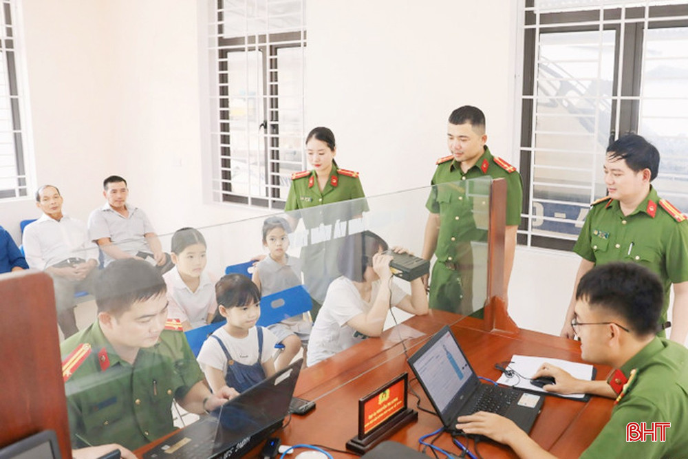 Thời gian qua, tỉnh đã tập trung hoàn thiện cơ sở dữ liệu để thúc đẩy quá trình chuyển đổi số, xây dựng chính quyền điện tử, chính quyền số. bqbht_br_image-11.jpg