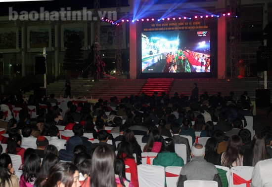 Long trọng Lễ vinh danh, rước Bằng ghi danh dân ca ví, giặm Nghệ Tĩnh ảnh 25