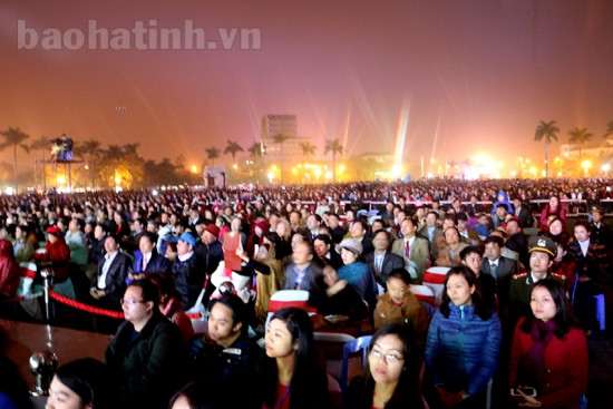 Long trọng Lễ vinh danh, rước Bằng ghi danh dân ca ví, giặm Nghệ Tĩnh ảnh 8