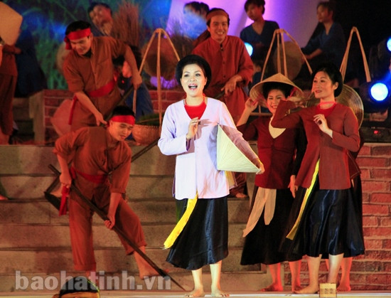 Long trọng Lễ vinh danh, rước Bằng ghi danh dân ca ví, giặm Nghệ Tĩnh ảnh 7