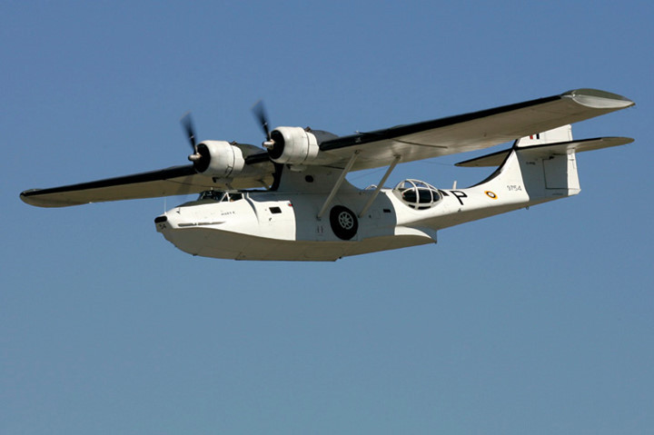 chiem nguong thuyen bay luong cu quan su canso a cua my