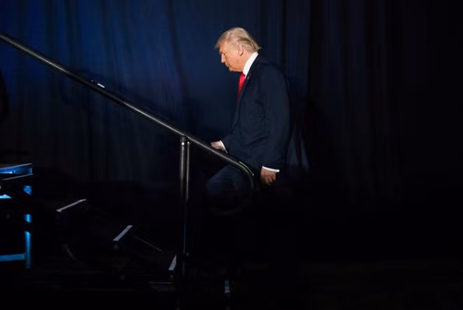 new york times tiet lo donald trump tung tron thue hang trieu usd