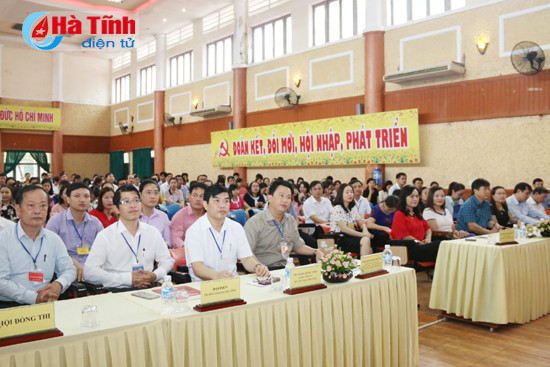 khai mac ky thi tuyen cong chuc tinh ha tinh nam 2016