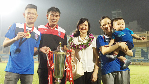 vua vo dich cup qg hlv phan thanh hung lap tuc sang han quoc