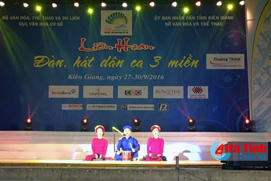 ha tinh trinh dien 4 tiet muc tai lien hoan dan hat dan ca 3 mien