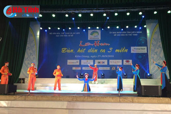 ha tinh trinh dien 4 tiet muc tai lien hoan dan hat dan ca 3 mien