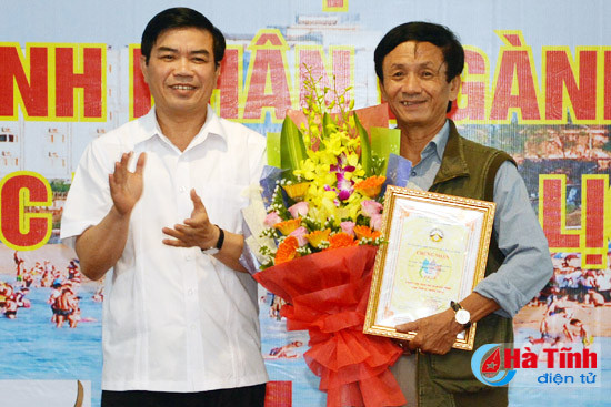 trao thuong cuoc thi anh du lich ha tinh lan thu ii cho 11 tac pham
