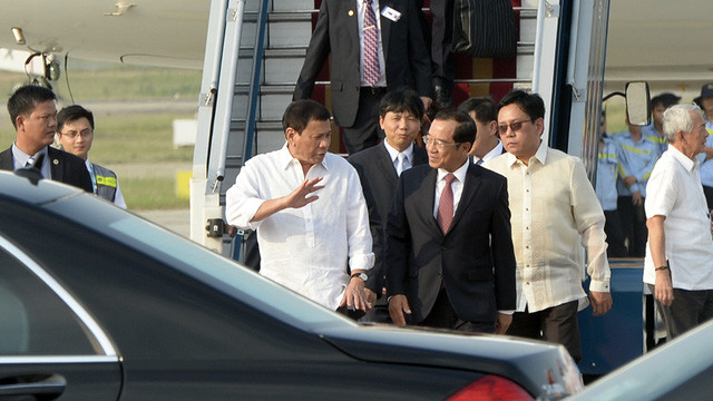 tong thong philippines den ha noi bat dau chuyen cong du viet nam