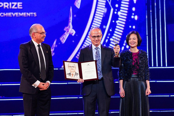Chủ nhân Giải thưởng VinFuture nhận Giải Nobel Hóa học 2025