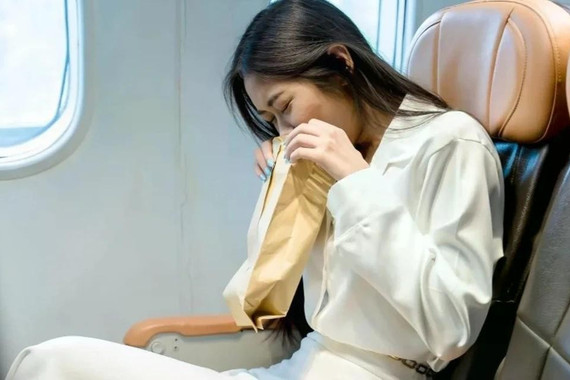 Vị trí ngồi tốt nhất giúp tránh say xe, say máy bay