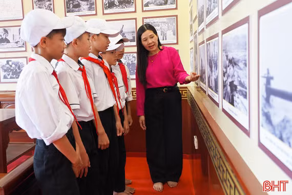Tháng 5, về thăm Nhà tưởng niệm Anh hùng liệt sĩ Phan Đình Giót
