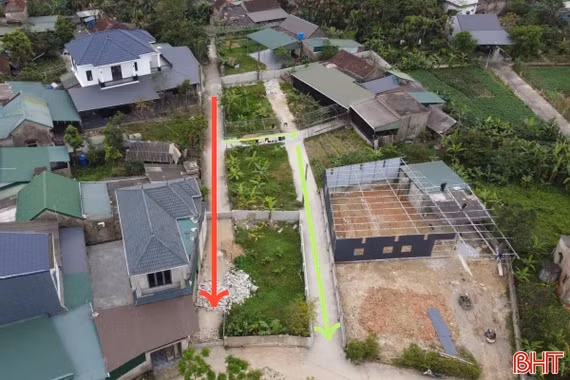 Rào chắn lối đi chung, tình nghĩa xóm làng vào "ngõ cụt"