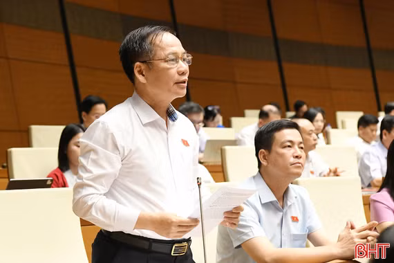 Hoàn thiện chính sách tín ngưỡng, tôn giáo, bảo đảm minh bạch và thống nhất quản lý