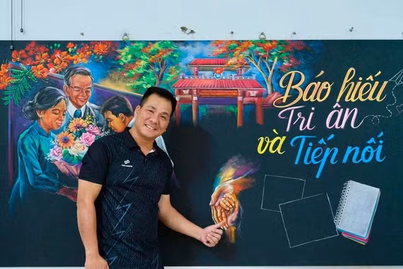 Tranh ghép vẽ bằng phấn đạt kỷ lục Việt Nam