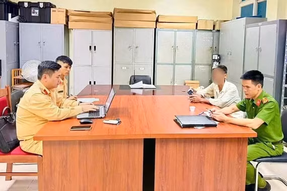 Vi phạm giao thông 96 lần, tài xế bị phạt gần 500 triệu đồng