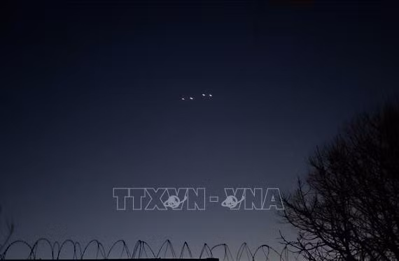 Afghanistan không kích các mục tiêu IS trên lãnh thổ Pakistan