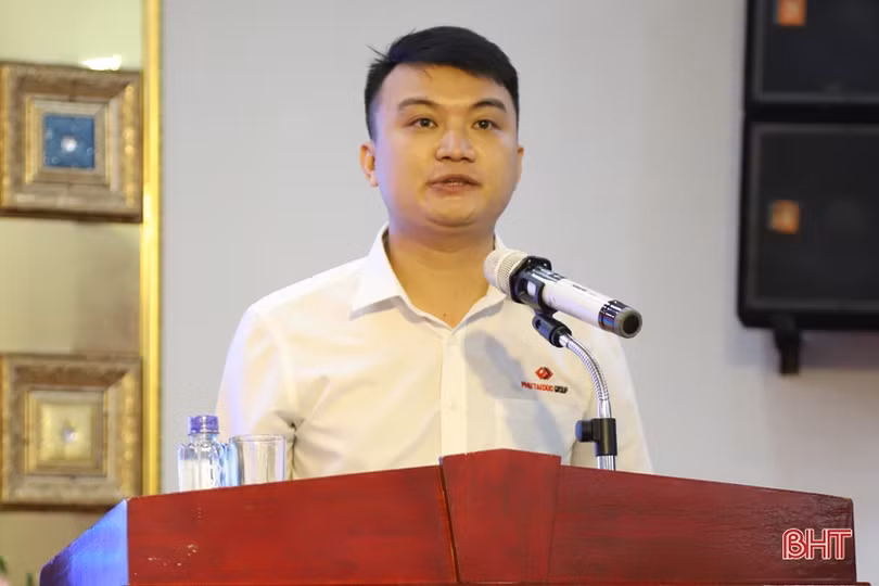 Các ngành, địa phương Hà Tĩnh tôn vinh doanh nghiệp, người lao động tiêu biểu