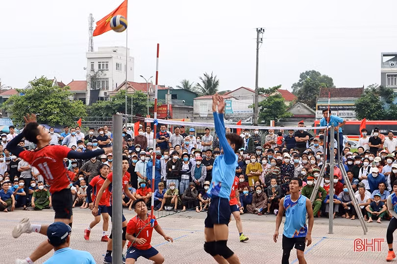 Xã Sơn Lộc vô địch Giải Bóng chuyền nam huyện Can Lộc